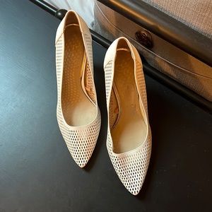 Jessica Simpson heels